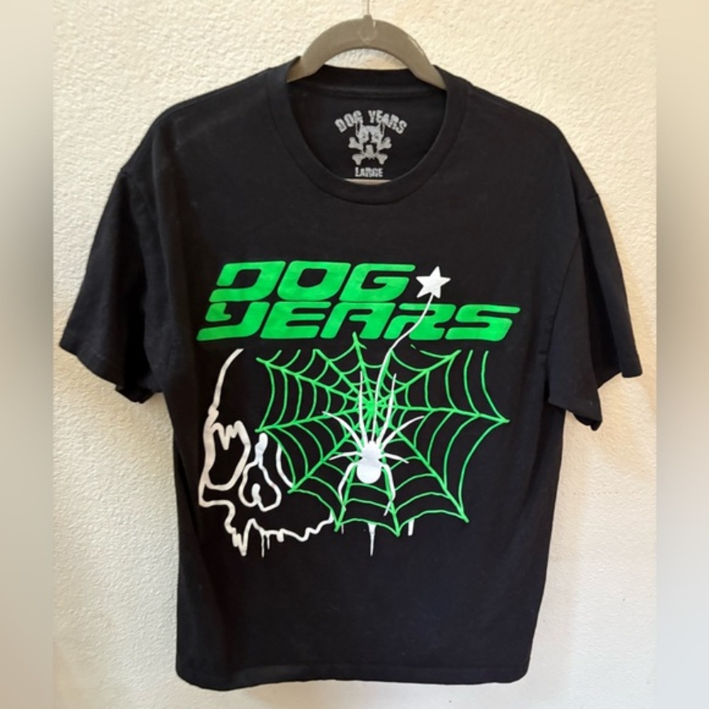 Men’s Dog Years Spiderweb T Shirt 🌵